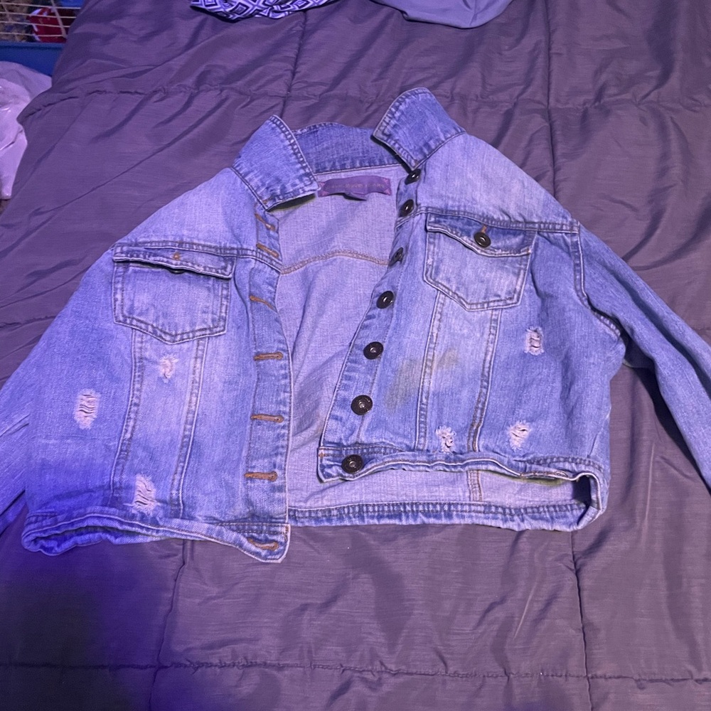 Stylish Blue Distressed Denim Jacket